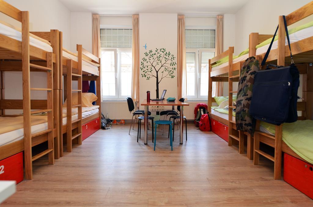 Hostel Temza Zagreb Kamer foto