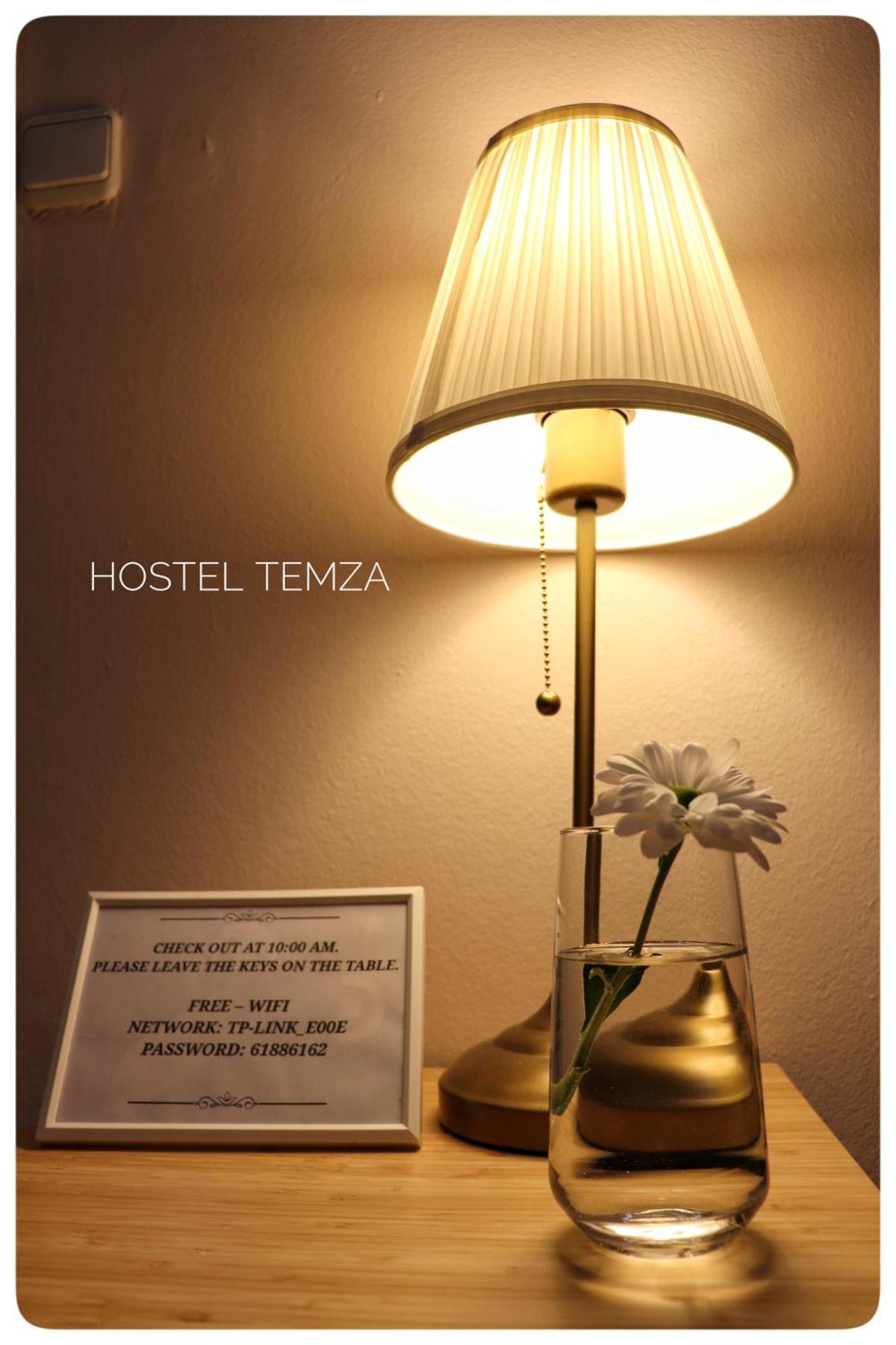 Hostel Temza Zagreb Buitenkant foto