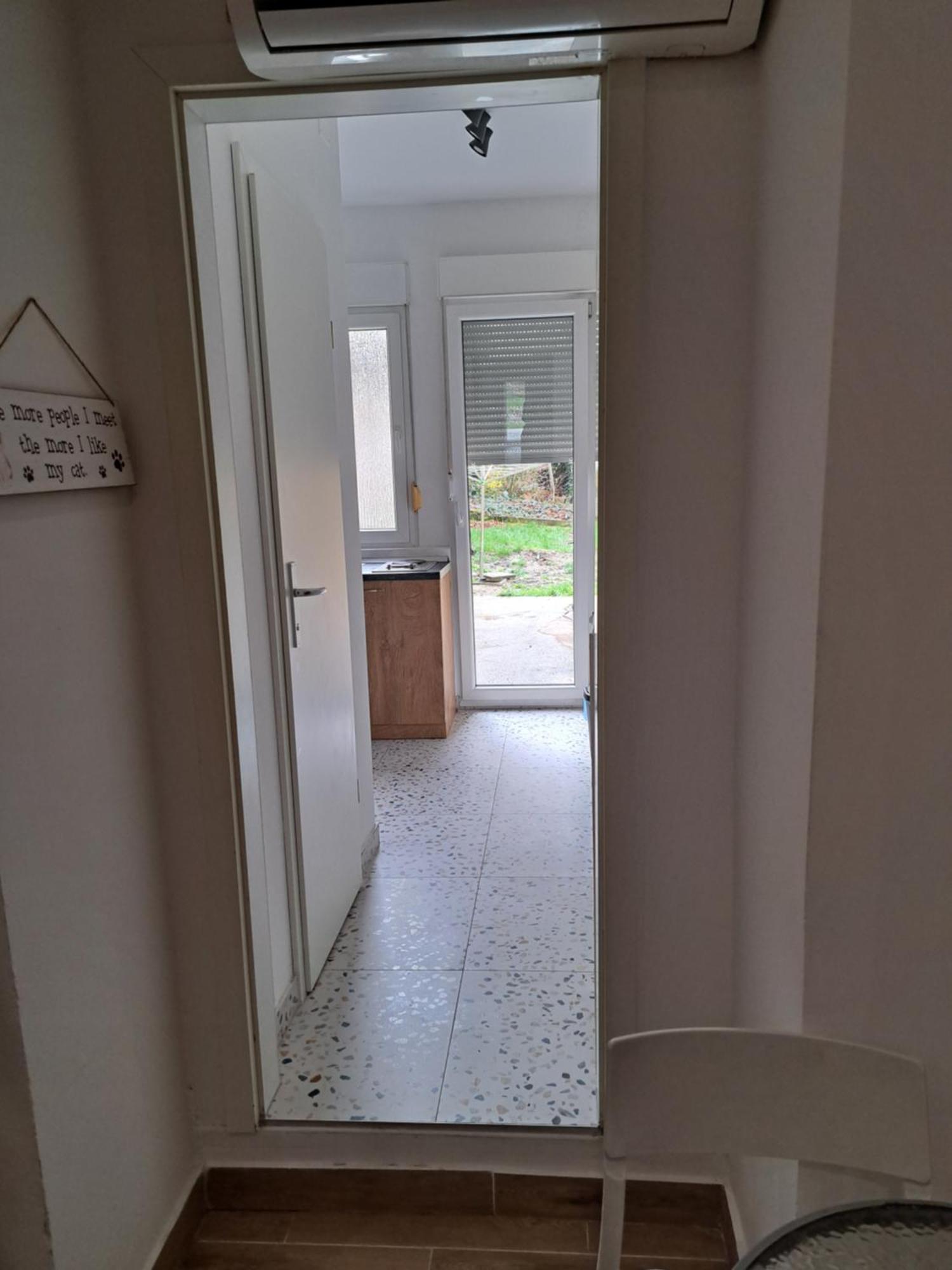 Hostel Temza Zagreb Buitenkant foto