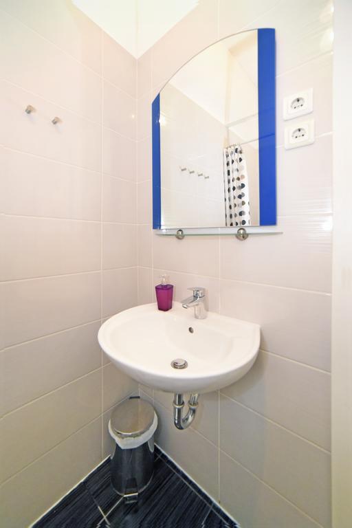 Hostel Temza Zagreb Buitenkant foto