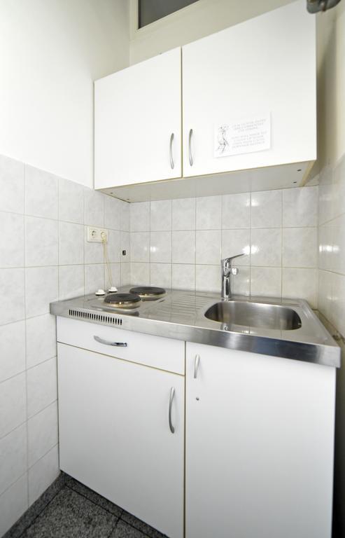 Hostel Temza Zagreb Buitenkant foto
