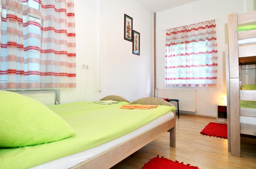 Hostel Temza Zagreb Kamer foto